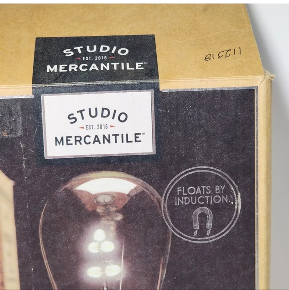 Levitating Vintage Led Lightbulb Floating Light Floats Induction Bulb  EUC W Box - Picture 3 of 12